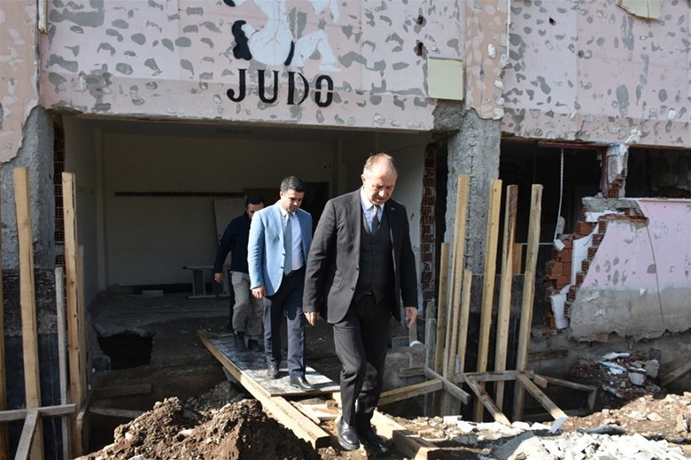 ERZURUM GSİM’DE DÖRT KOLDAN İNŞAAT ÇALIŞMASI