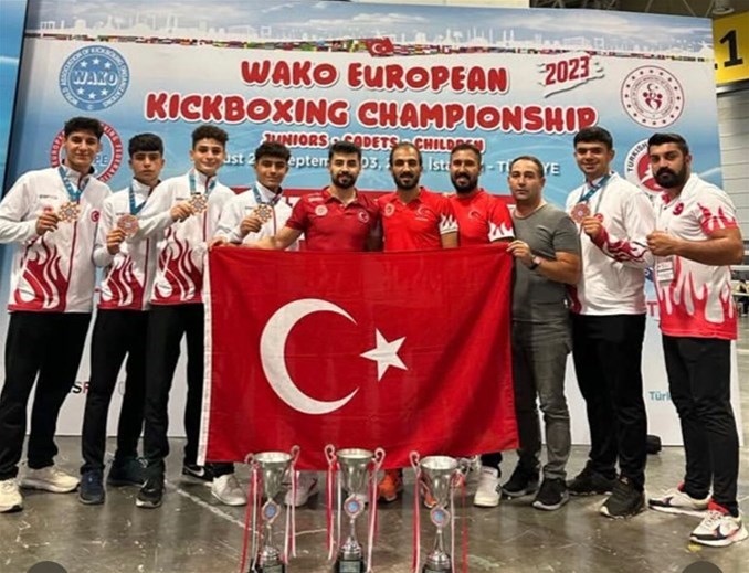 AVRUPA ŞAMPİYONASI İÇİN GİTTİLER