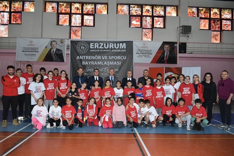 ERZURUM GSİM SPOR AİLESİ İLE BAYRAMLAŞTI