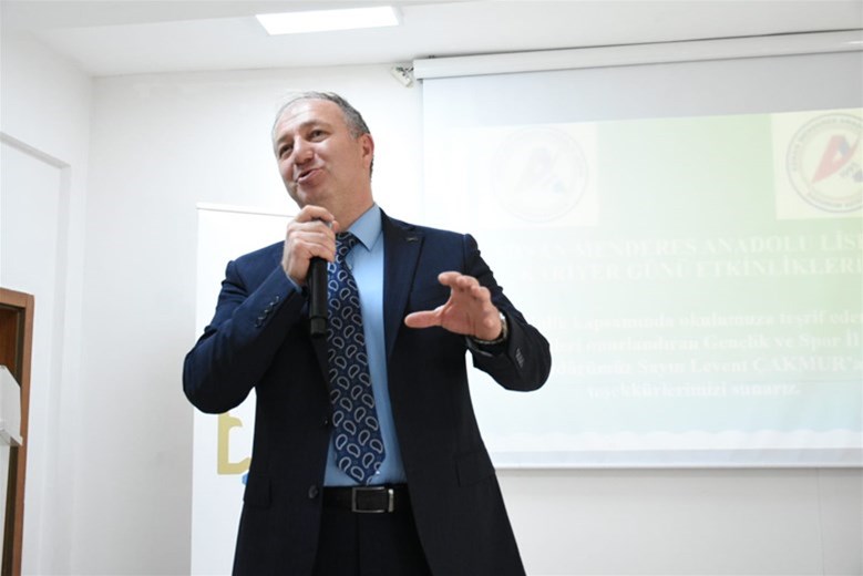 SİZİ BAŞKANLARINDAN AYIRACAK MUTLAK BİR ÖZELLİĞİNİZ OLSUN!