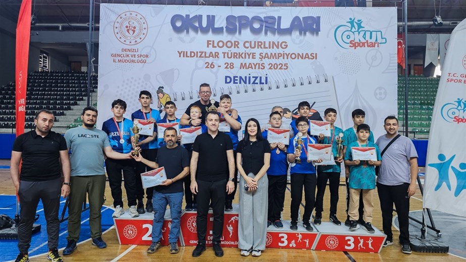 TUZCU MİMAR SİNAN ORTOOKULU CURLİNGTE TÜRKİYE İKİNCİSİ