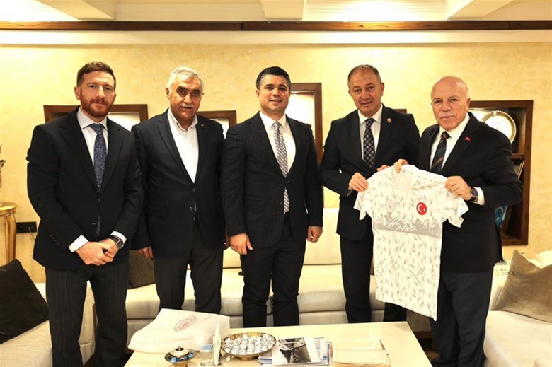 BAŞKAN SEKMEN’E FORMALI KANDİLLİ TEŞEKKÜRÜ