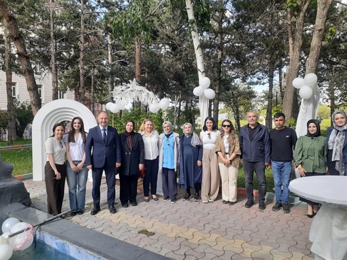 KYK’lı Gençlerin Sanat Eserleri Göz Kamaştırdı