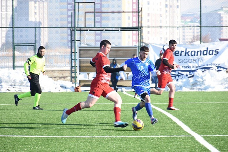 YURTLİG’DE FUTBOLUN KRALI İBRAHİM HAKKI